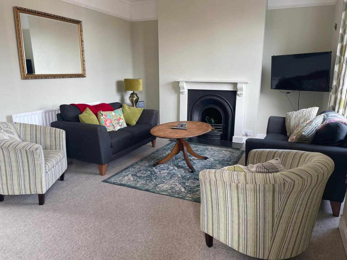Spacious 4-Bed Beach Retreat For Families Steps From The Shore In Pevensey Bay Экстерьер фото